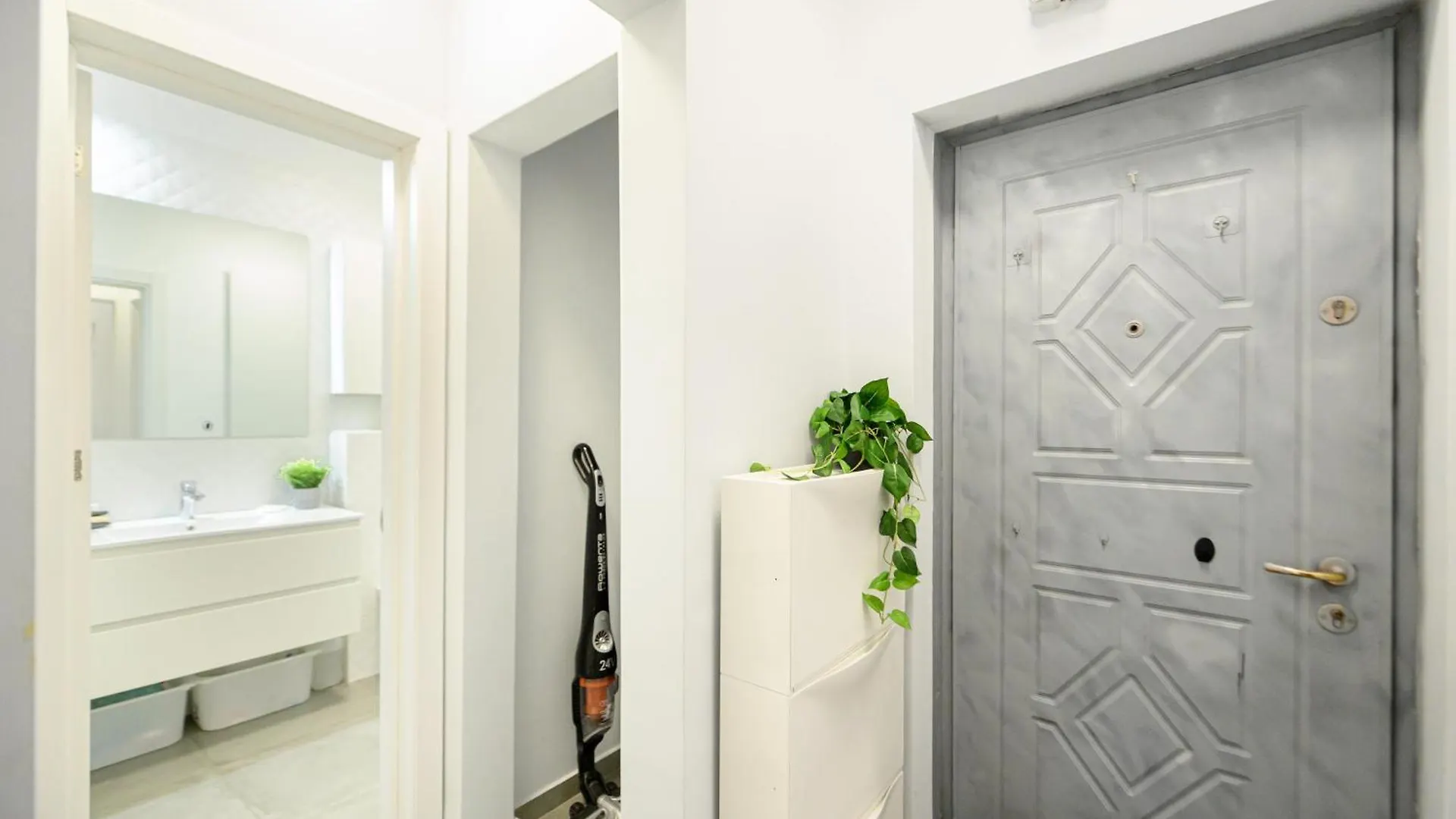 布加勒斯特Kiseleff Flat - 2Br, Family-Friendly, Free Parking公寓 公寓